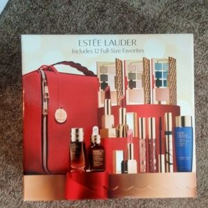 Estee Lauder make-up set